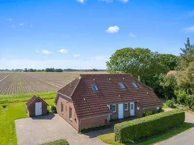 Ferienhaus für 4 Personen (80 m²) in Dornum 1/10