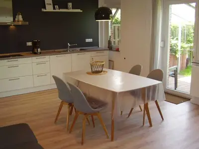 Ferienhaus für 5 Personen (60 m²) in Dornumersiel 8/10