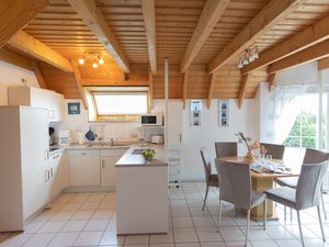 23574041-Ferienhaus-6-Dorum-300x225-1