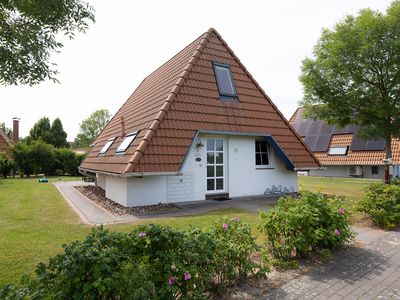 Ferienhaus für 6 Personen (85 m²) in Dorum 1/10