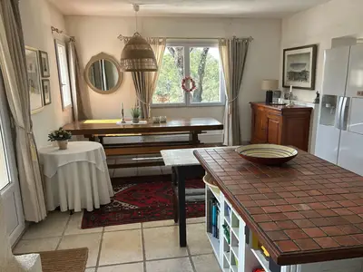 DiningRoom
