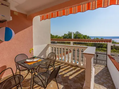 Ferienhaus für 6 Personen (74 m²) in Dramalj 3/10