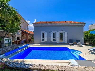 Ferienhaus für 6 Personen (90 m²) in Dramalj 1/10