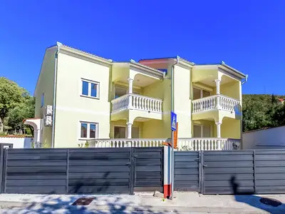 ExteriorSummer