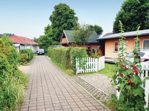 23722687-Ferienhaus-4-Dranske-300x225-5