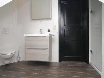 BathRoom BathRoom