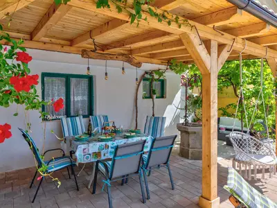 Ferienhaus für 6 Personen (178 m²) in Drivenik 4/10