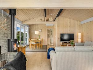 23764183-Ferienhaus-6-Dronningmølle-300x225-3