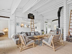 24002888-Ferienhaus-8-Dronningmølle-300x225-2