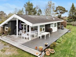 Ferienhaus für 6 Personen (74 m²) in Dronningmølle