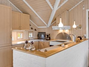 23724988-Ferienhaus-8-Dronningmølle-300x225-5