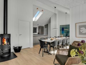 23760829-Ferienhaus-14-Dronningmølle-300x225-3