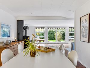 23763205-Ferienhaus-6-Dronningmølle-300x225-3