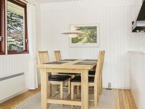 23721276-Ferienhaus-6-Dronningmølle-300x225-4