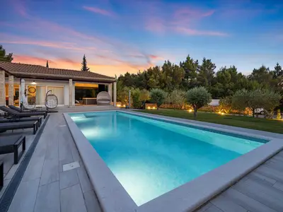 pool