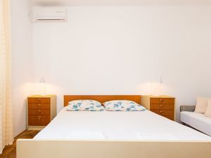 24057320-Ferienhaus-2-Dubrovnik-300x225-3