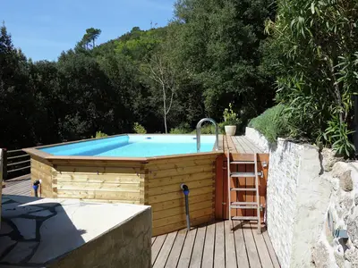 PoolOfHouse