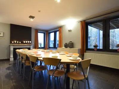 DiningRoom