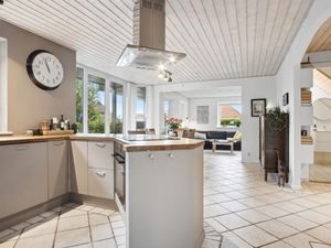 23572824-Ferienhaus-8-Ebeltoft-300x225-3