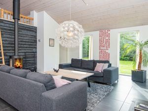 22783533-Ferienhaus-10-Ebeltoft-300x225-2