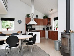 2051731-Ferienhaus-8-Ebeltoft-300x225-4