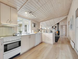 23725201-Ferienhaus-10-Ebeltoft-300x225-5