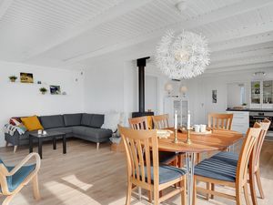 23745303-Ferienhaus-6-Ebeltoft-300x225-4