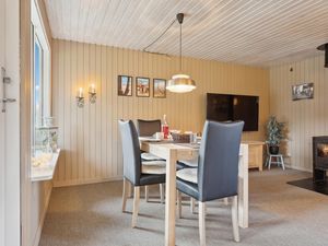 24001686-Ferienhaus-6-Ebeltoft-300x225-3