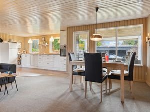 24001686-Ferienhaus-6-Ebeltoft-300x225-4