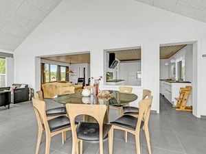 23721649-Ferienhaus-6-Ebeltoft-300x225-1