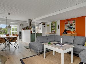 23727356-Ferienhaus-6-Ebeltoft-300x225-5