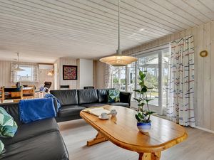 23745711-Ferienhaus-6-Ebeltoft-300x225-3