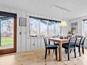 24002453-Ferienhaus-8-Ebeltoft-300x225-5