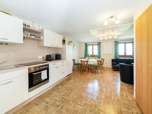 23739012-Ferienhaus-6-Eberau-300x225-2