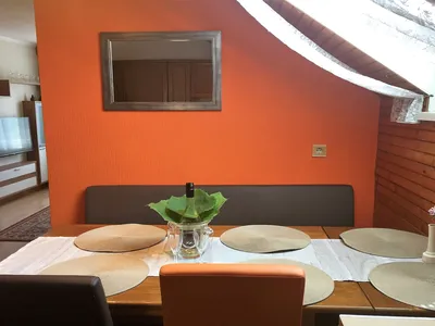 DiningRoom
