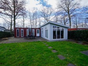 23987800-Ferienhaus-6-Echt-Susteren-300x225-0