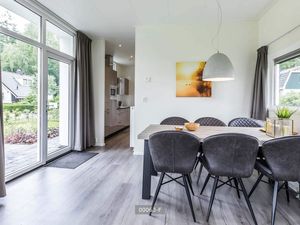 21661867-Ferienhaus-5-Ede-300x225-3