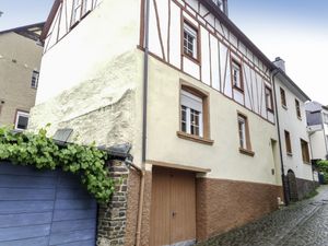 23853037-Ferienhaus-8-Ediger-Eller-300x225-5