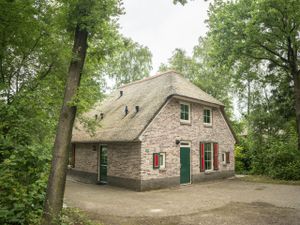 Ferienhaus für 10 Personen (160 m²) in Ees