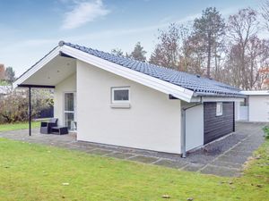 23822723-Ferienhaus-6-Egå-300x225-5