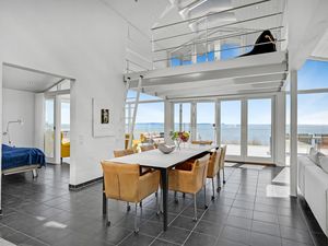 23753682-Ferienhaus-6-Egå-300x225-2