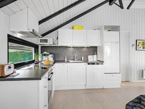 23729125-Ferienhaus-6-Egernsund-300x225-5