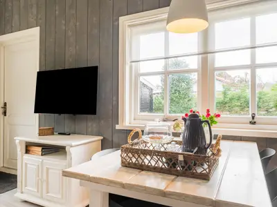 DiningRoom
