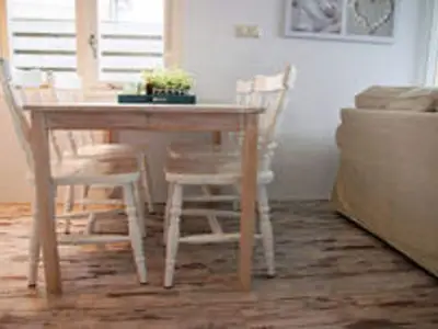 DiningRoom
