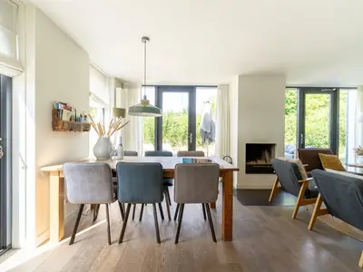 DiningRoom