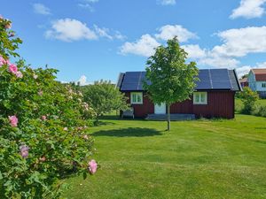 24043816-Ferienhaus-4-Ellös-300x225-5