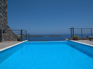 22433803-Ferienhaus-6-Elounda-300x225-5