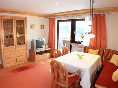 Photo, INSIDE, OUTSIDE