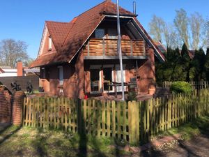 23525061-Ferienhaus-3-Emden-300x225-4