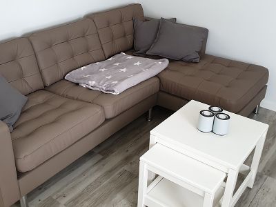 Das Sofa lädt zum Entspannen ein